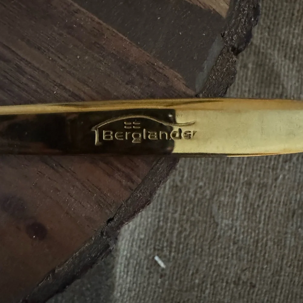 BERGLANDER GOLD-TONE KNIFE AND SERVER SET~NWOT